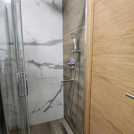 شقة Luxury Penthouse Bjelasnica *